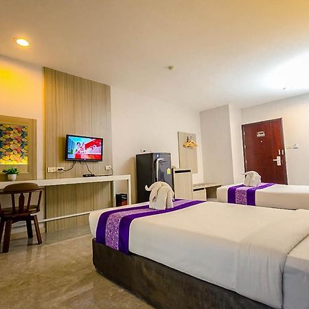 Embryo Hotel Паттайя Экстерьер фото
