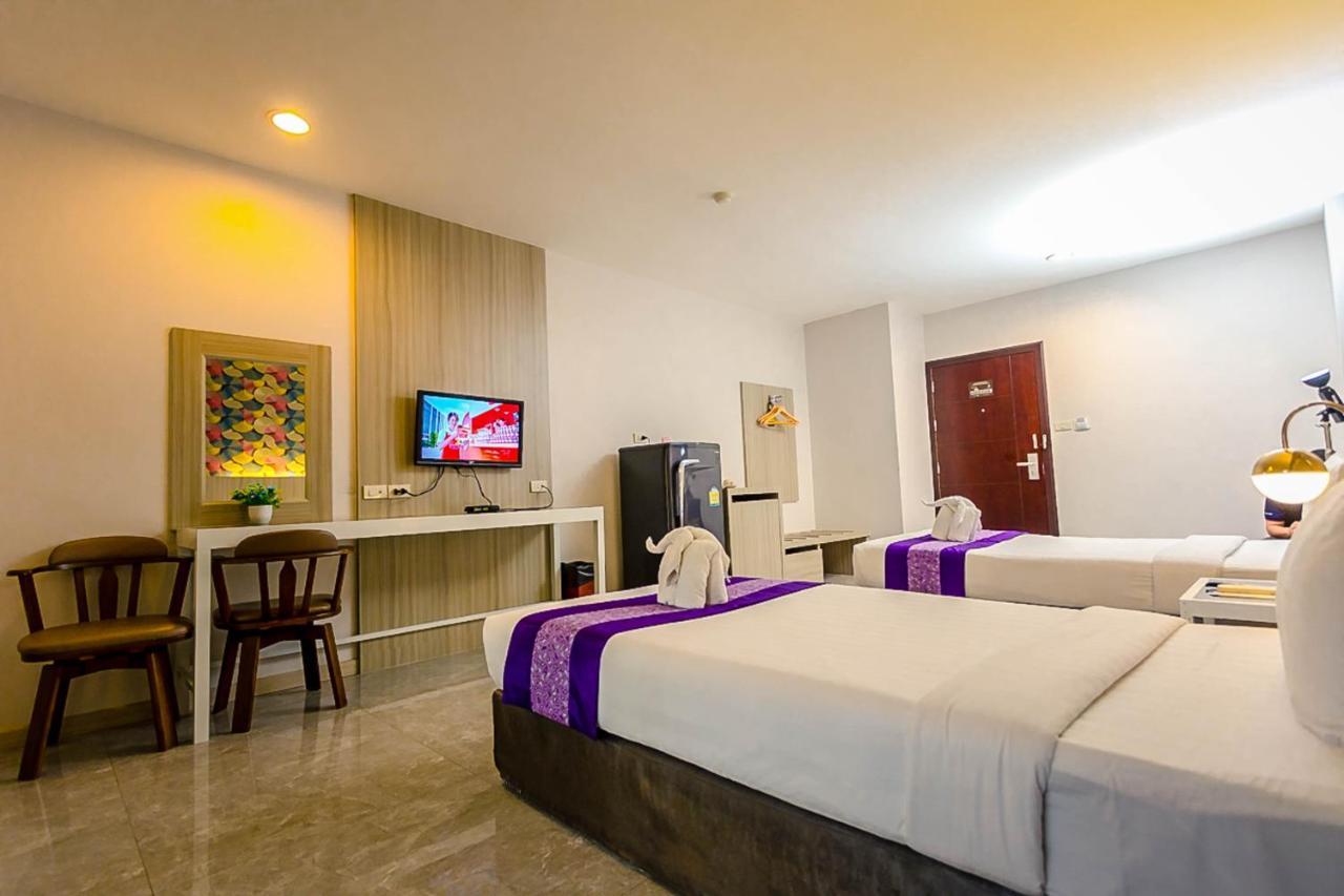 Embryo Hotel Паттайя Экстерьер фото