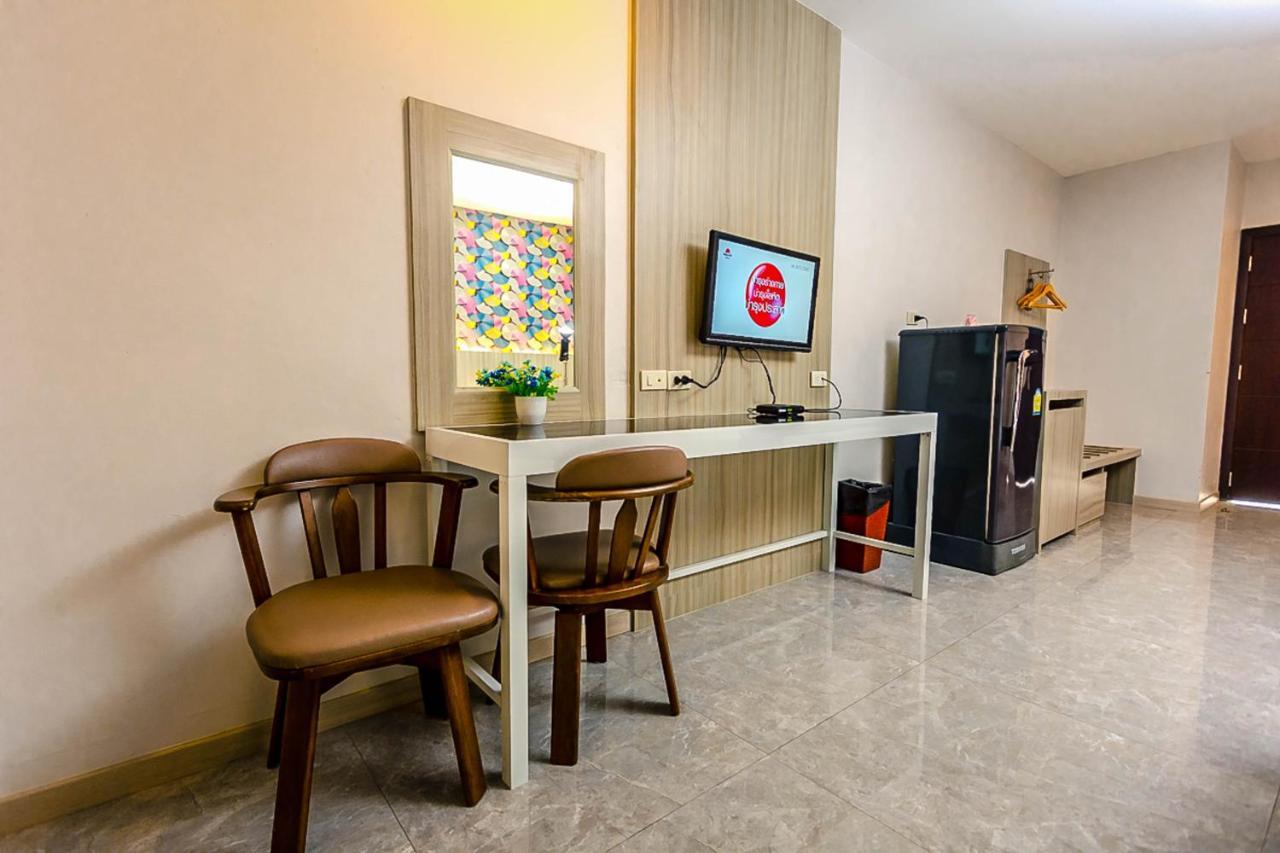 Embryo Hotel Паттайя Экстерьер фото